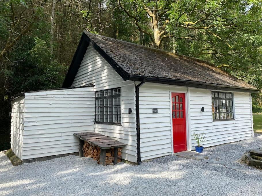 Cuckoo Cabin, Tyn Y Cwm Eglwys-Fach Exteriér fotografie