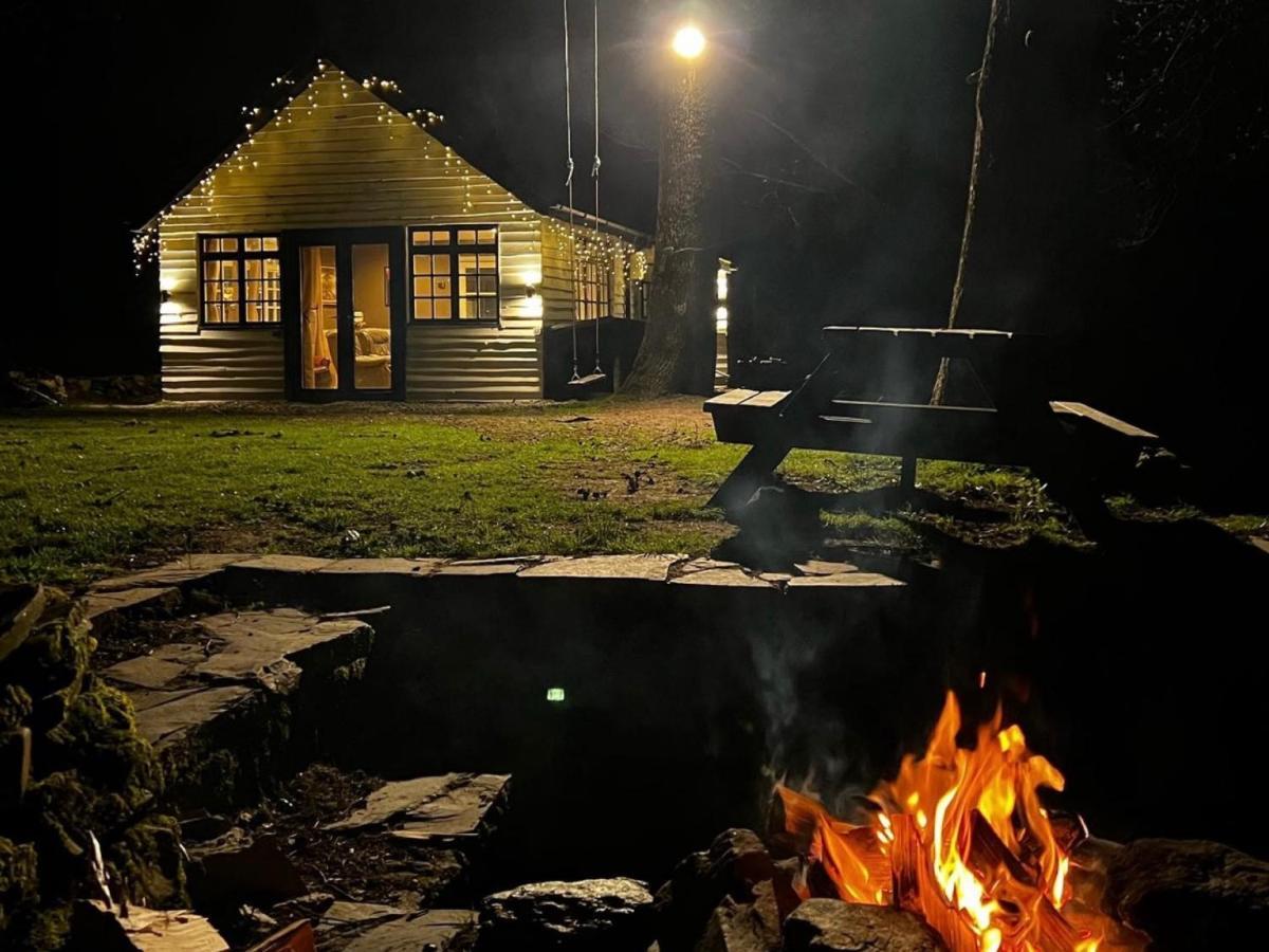 Cuckoo Cabin, Tyn Y Cwm Eglwys-Fach Exteriér fotografie